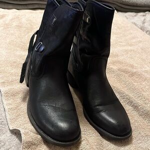 Woman booths by Baretraps size 11 black open on the side